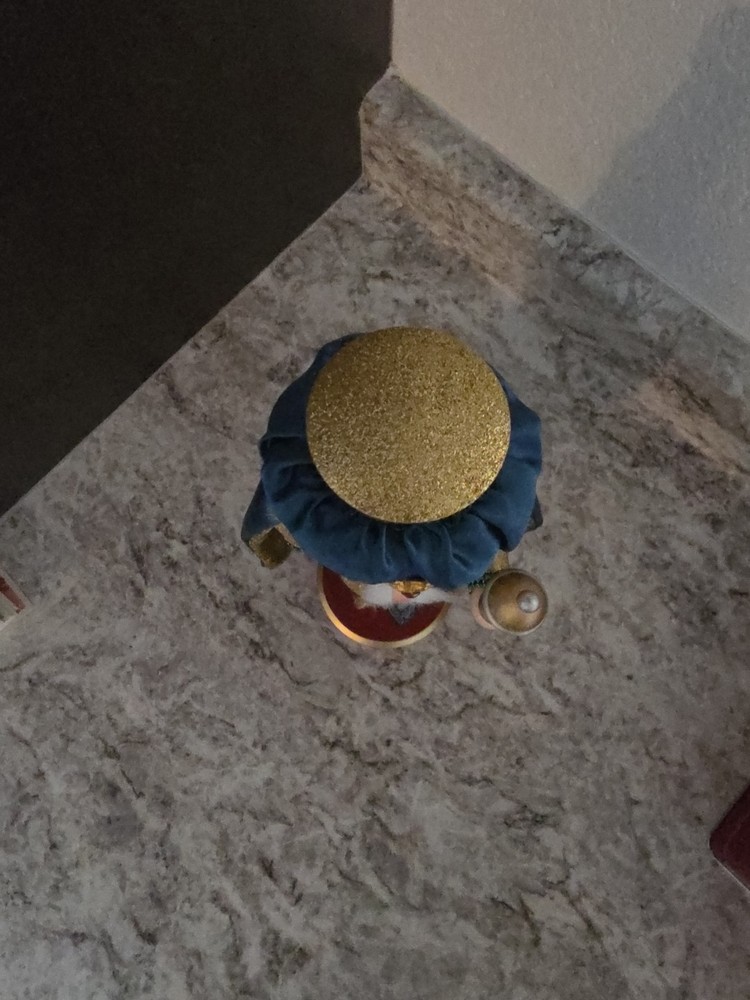 Nutcracker Wise Man / Christmas Nativity