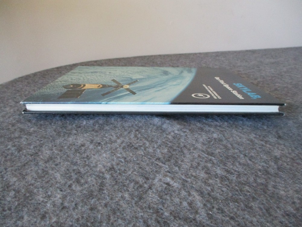 NASA MSFC APOLLO SKYLAB , OUR FIRST SPACE STATION **SIGNED** by EDITOR BELEW