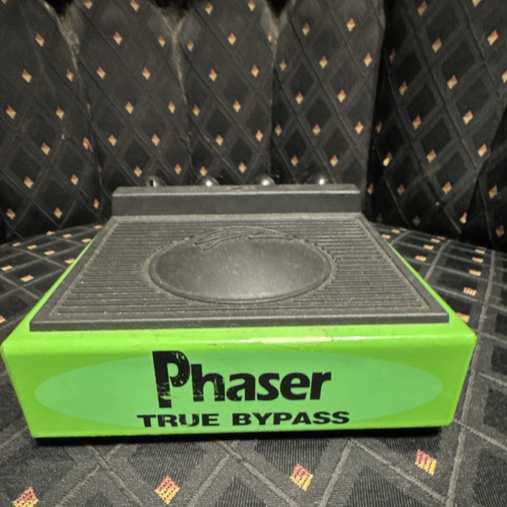 George Dennis Analog Phaser True Bypass Guitar Effects Pedal