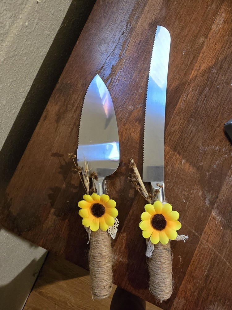 Sunflower Knife And Server Wedding