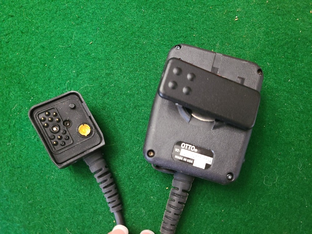 OTTO V2-S2ED12111 Remote Speaker Microphone