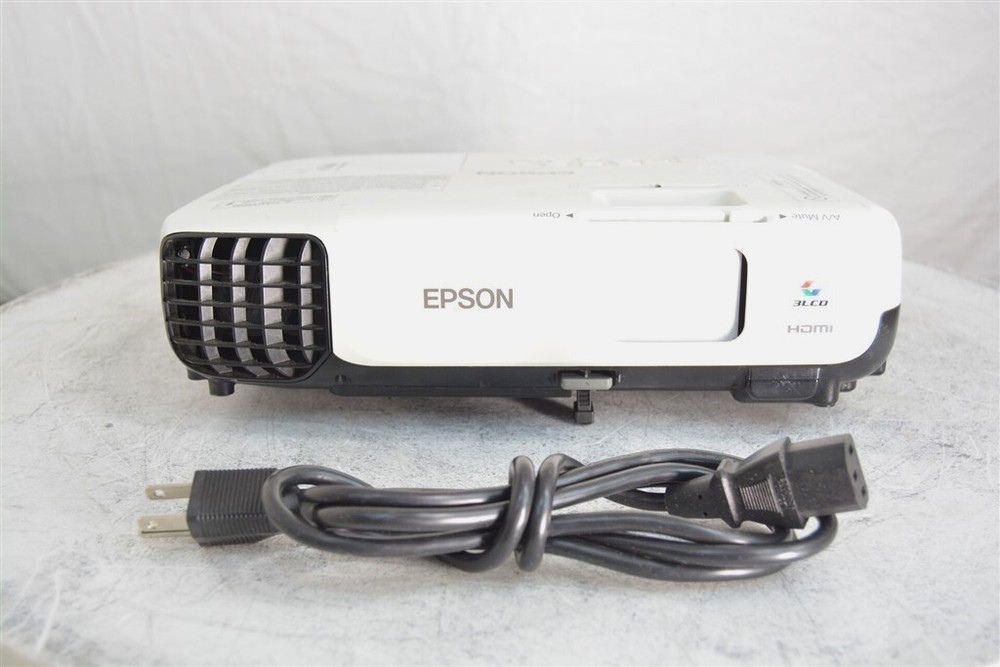Epson VS330 H555A LCD Projector 4K Lamp Hours SEE NOTES