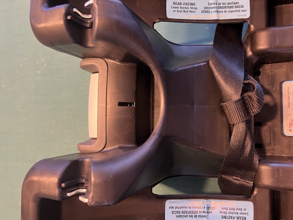 GRACO QUICK CONNECT BASE MODEL 2110534