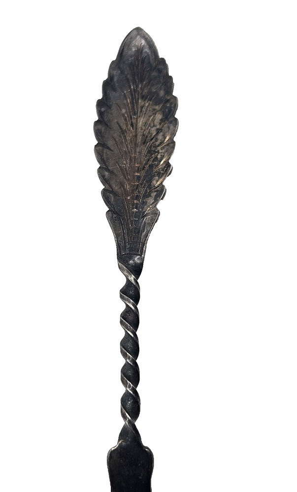VICTORIAN STERLING SPOON EASTER FEATHER TWISTED HANDLE COLLECTIBLE MEMORABILIA
