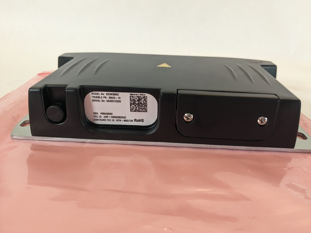 Trimble DCM300c w/ Mounting Bracket