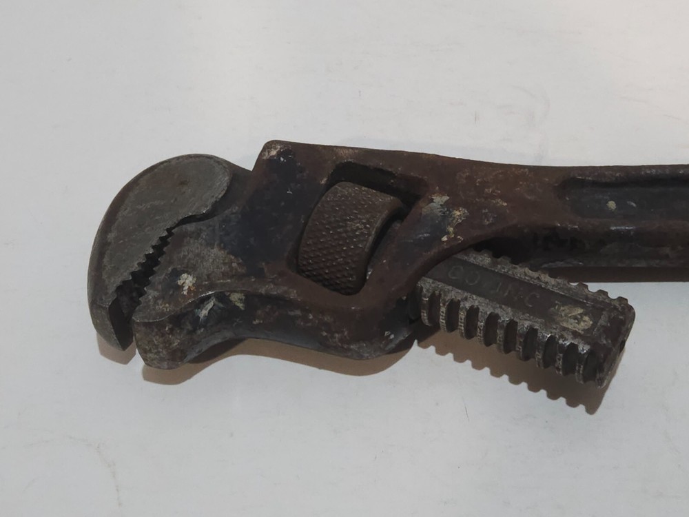 Vintage Ushco Lawson 14" Offset Pipe Wrench