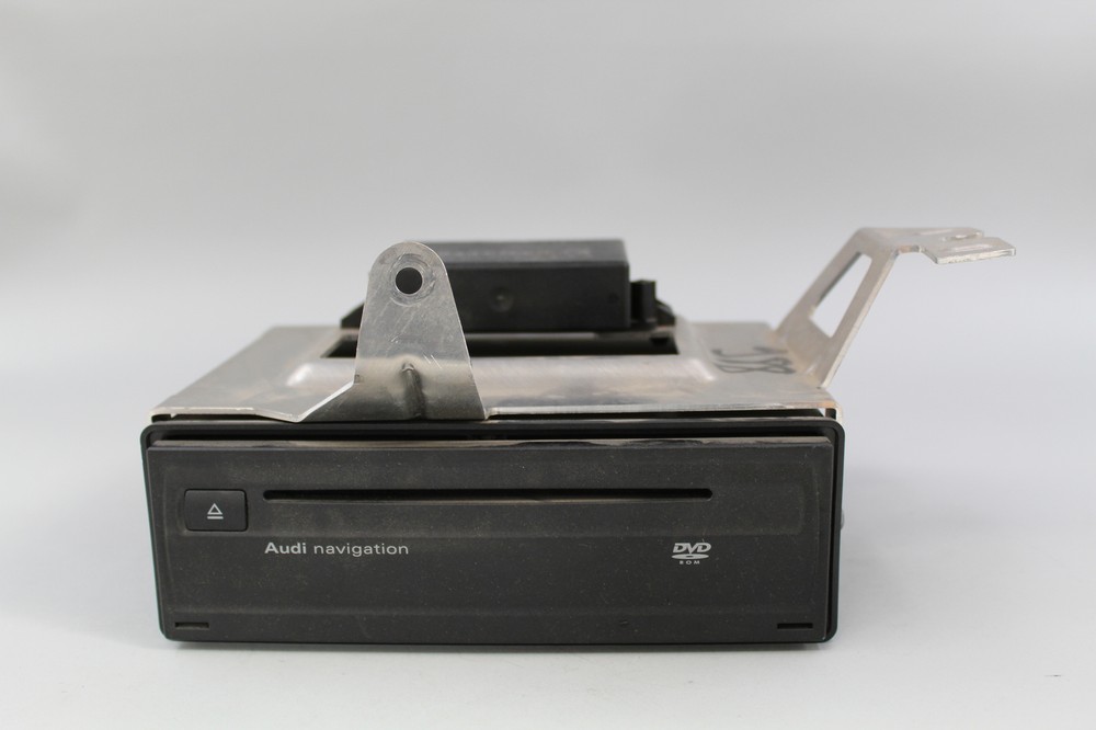 2006 2007 2008 2009 AUDI A8 CD PLAYER CHANGER OEM