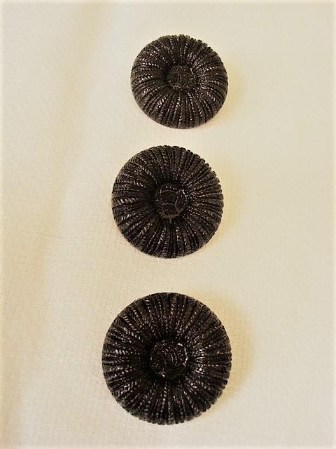 3 Vintage Black Plastic Buttons Molded Braid Design 1 1/4 In. KJ