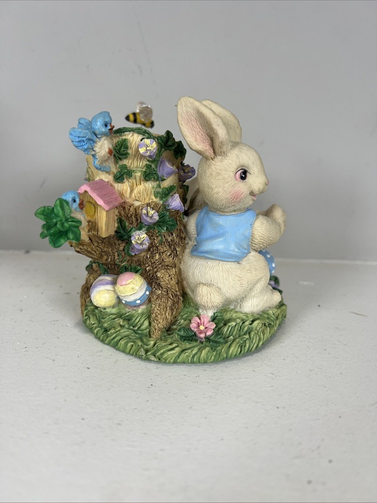 Vintage Easter Holiday Rabbits Egg Holder