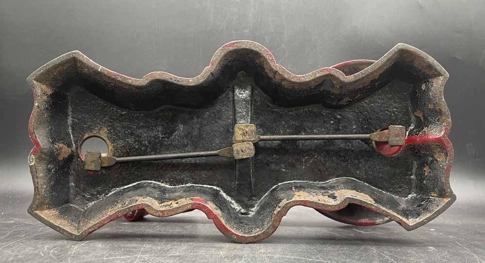 ANTIQUE RED CAST IRON SCALE READING HARDWARE CO - PA - USA