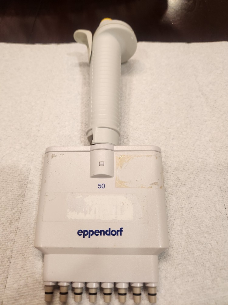 Eppendorf Research 8-Channel Pipetman Pipette