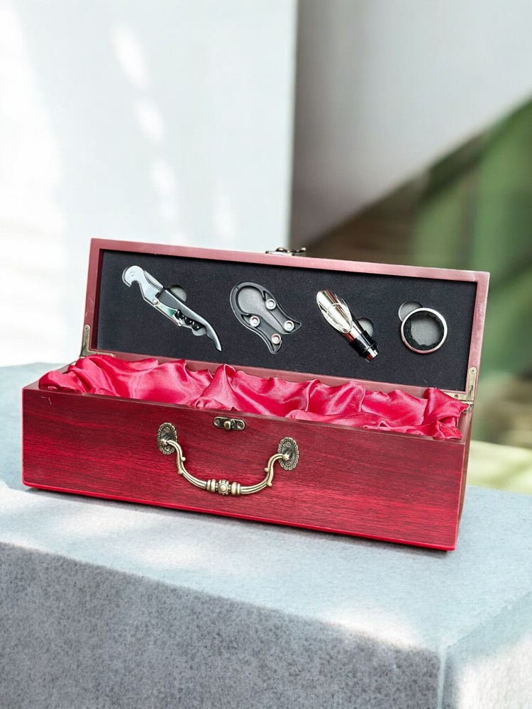 Custom Engraved Wine Gift Box with Tools – Wedding, Anniversary, Couples Gift