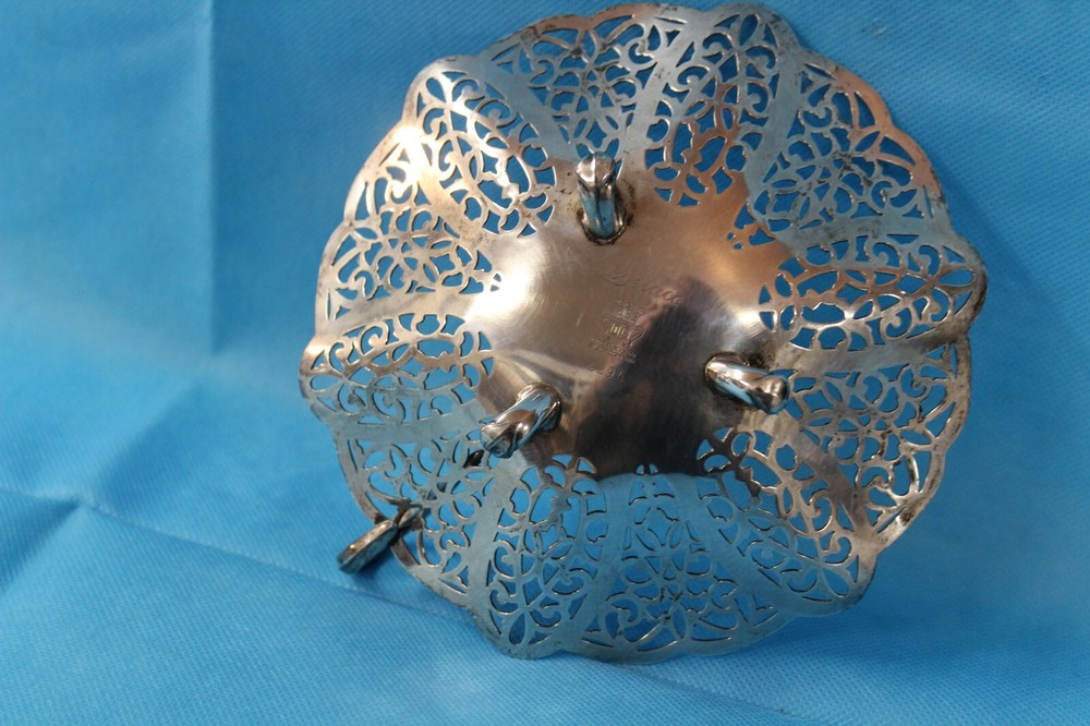 Lovelace International Silver Co Silver Plate Footed Candy Dish #2295