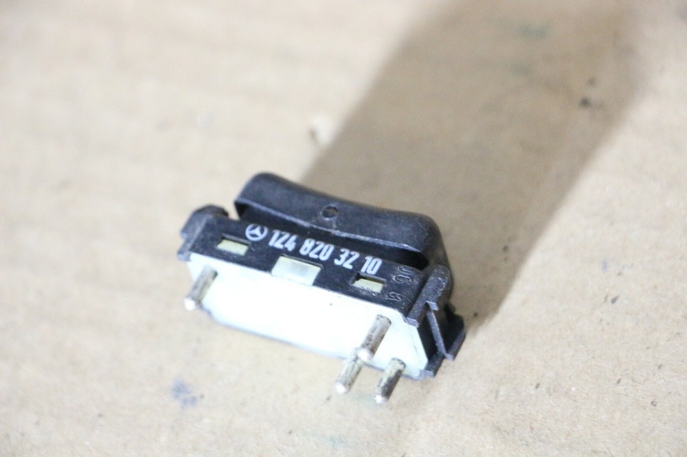 GENUINE Mercedes Benz E-Class W124 Interior Light Switch A1248203210 DE ✓