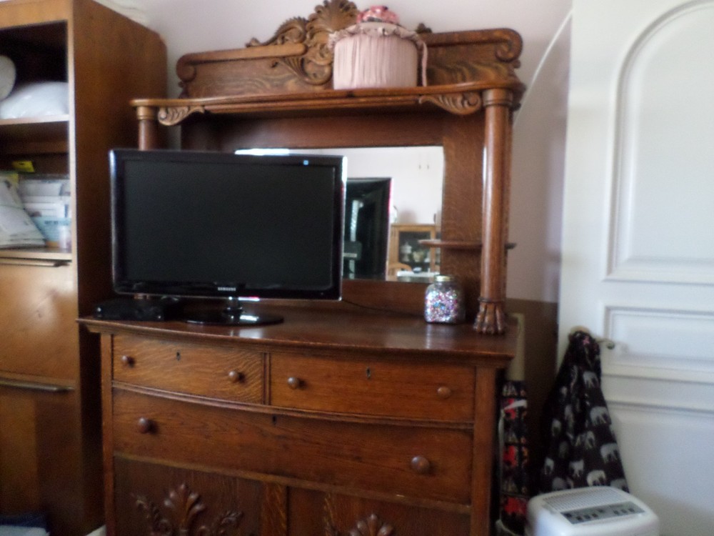 Antique Tiger Oak Sideboard Buffet Just Beautiful