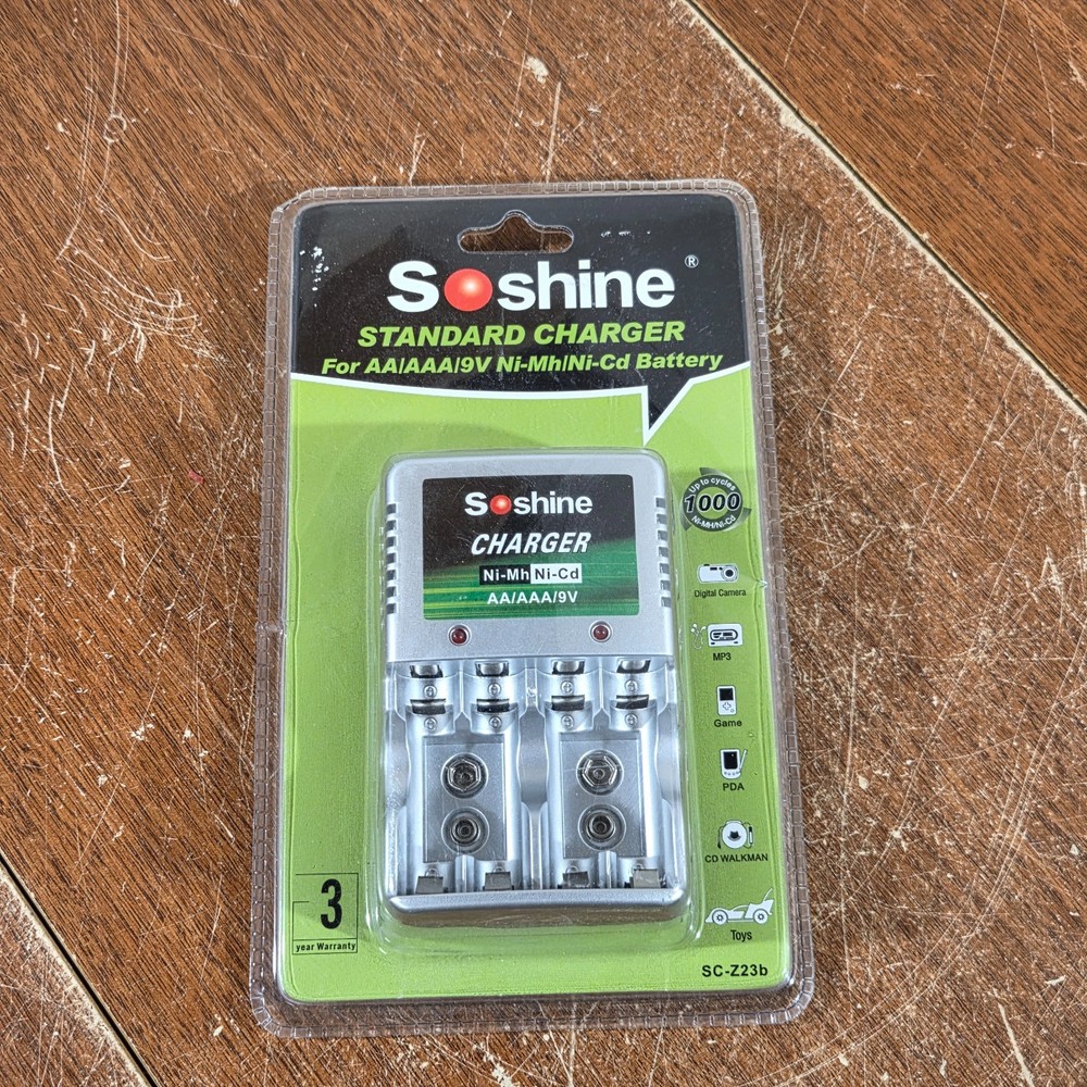 Standard Charger For AA/AAA/9V Batteries Soshine