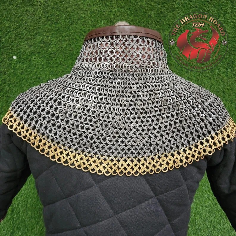 Chainmail Collar 9 MM Flat Riveted With Brass Ring Zig Zag Bishops Mantle