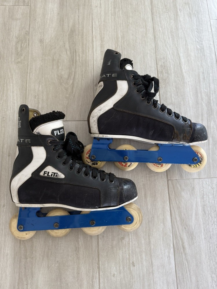 Inline Hockey Player Skates
