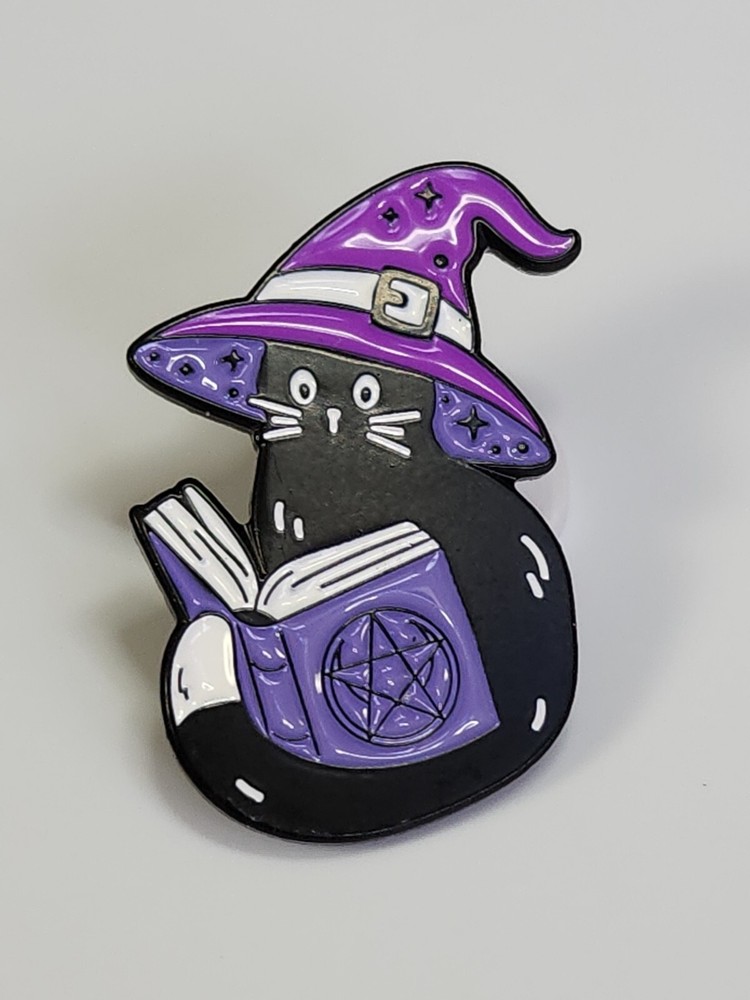 Cat in Witch Hat Reading a Spell Book Lapel Pin Pentagram