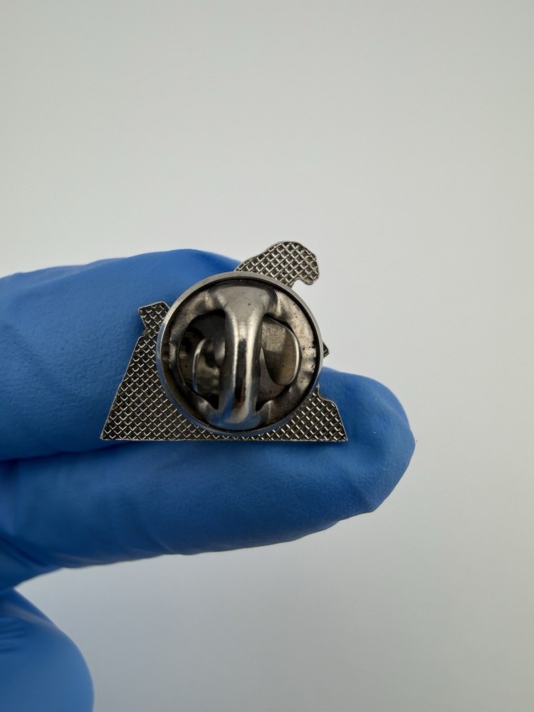 MOUNT ROBSON CANADA TRAVEL PIN