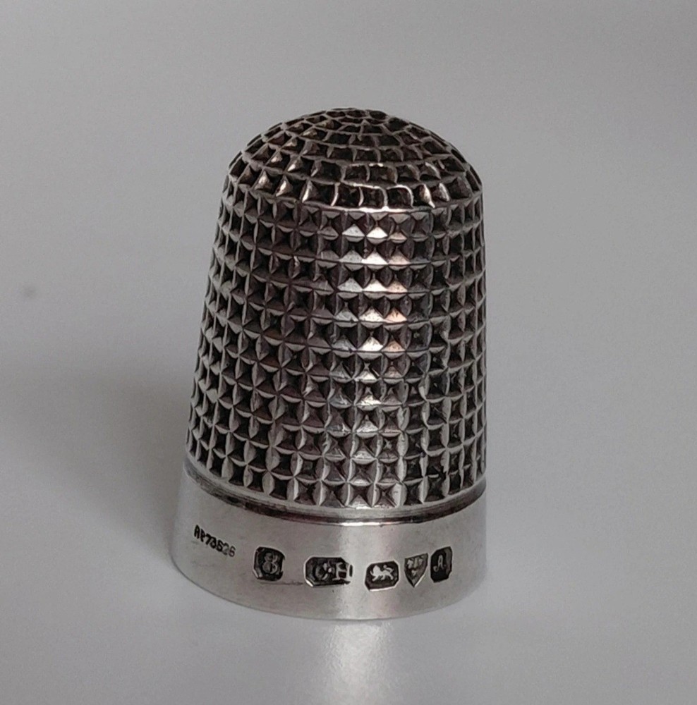 Antique Victorian Charles Horner Sterling Silver Thimble