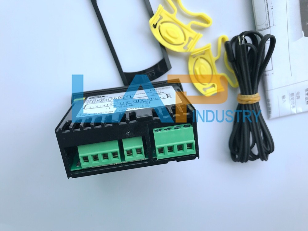1PC NEW For CAREL Controller RCBHS1H0E1K
