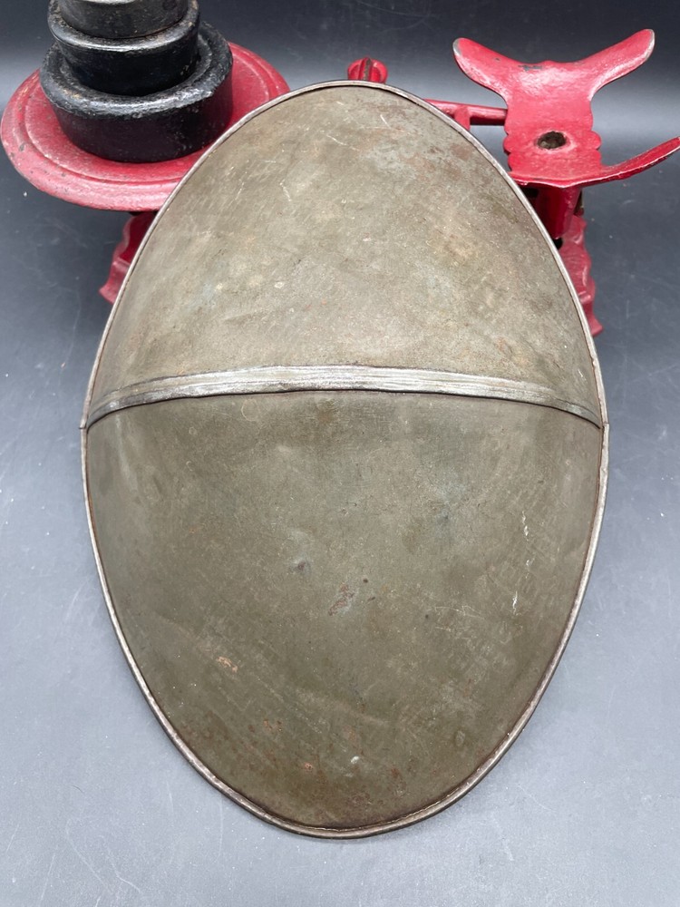 ANTIQUE RED CAST IRON SCALE READING HARDWARE CO - PA - USA