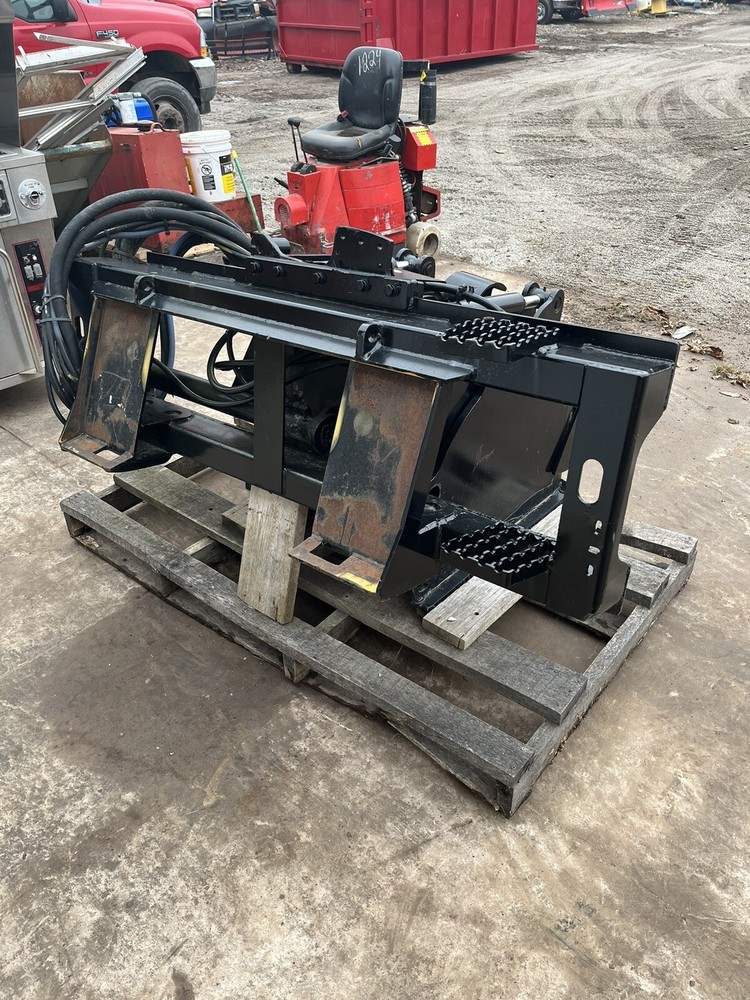 CAT PC205 QUICK TACH COLD PLANER ASPHALT GRINDER - WE CRATE & SHIP GOV SURPLUS