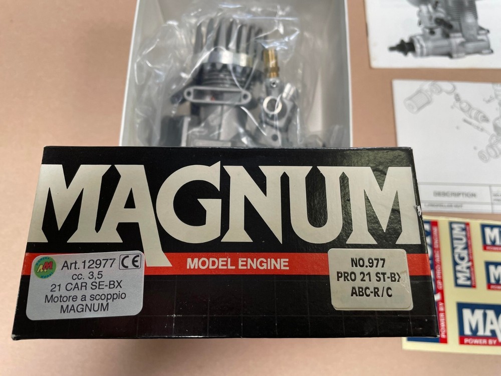 NEW Thunder tiger Magnum Pro 21 O.S SE. Engine.