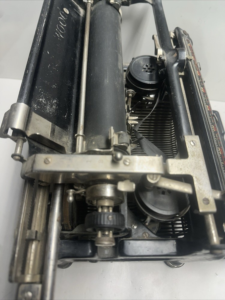 Underwood Typewriter #5 Serial #2425448 NEEDS TLC READ