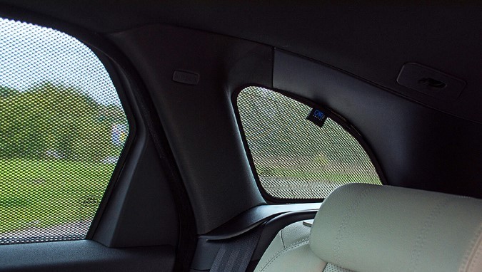 FITS VELAR (2017+ ) NEW CAR SHADES- DA3892