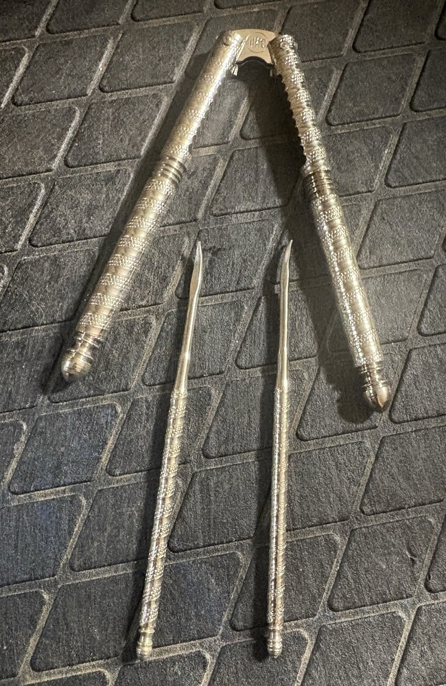 Vintage HMQ Spring Jointed 5" Nutcracker with 2 Picks