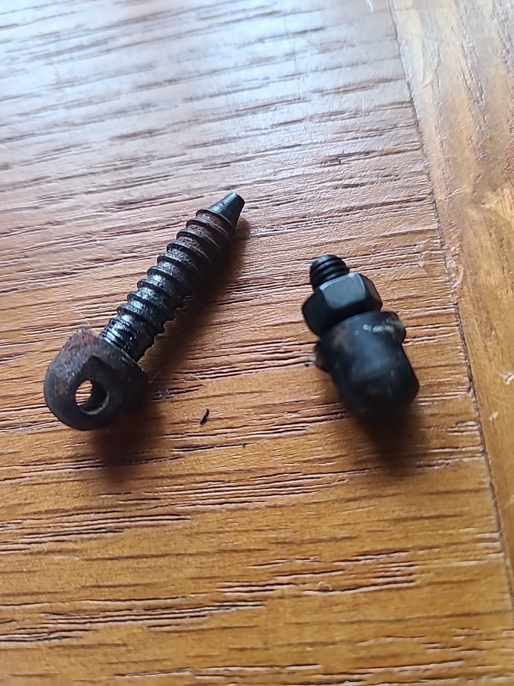 Traditions Sporter Mag 209 Inline Muzzleloader Sling Swivel Studs