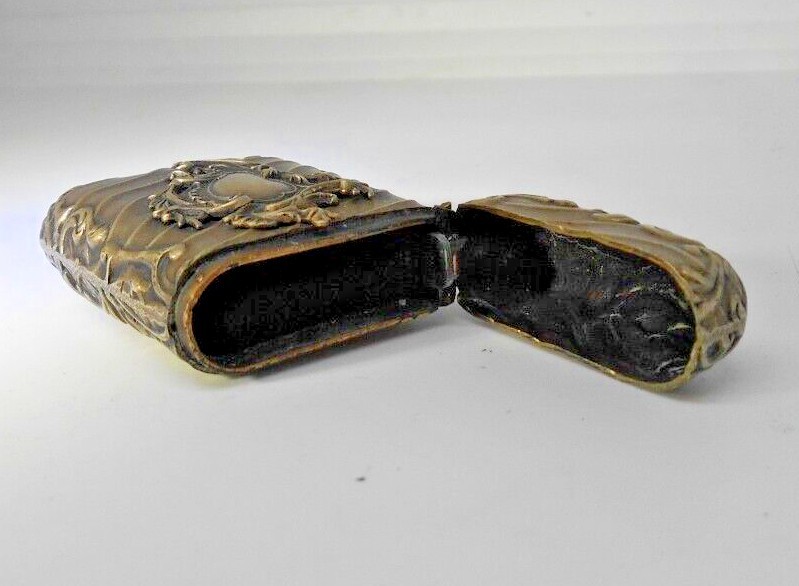 Superb Antique Victorian Repousse Silver Vesta Match Safe Small w/Striker Mixed