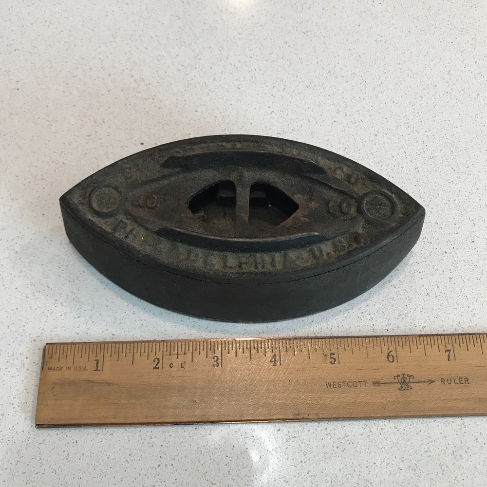 Antique Enterprise Mfg Co SAD IRON-Cast Iron