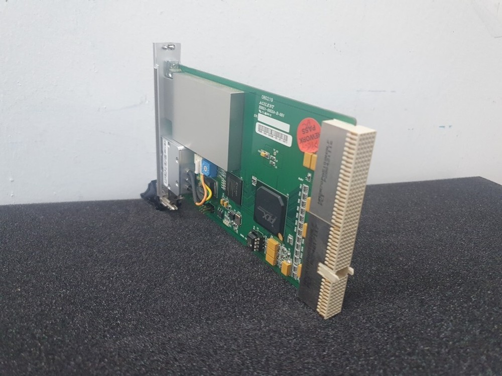 SWU 0301 PXI Plug In Module