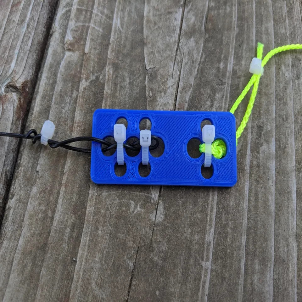 4-Pack - QRP Mini Antenna Wire Insulators - Lightweight & Mutli-Hole