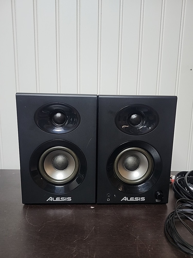 Alesis Elevate 3 Powered Desktop Speakers