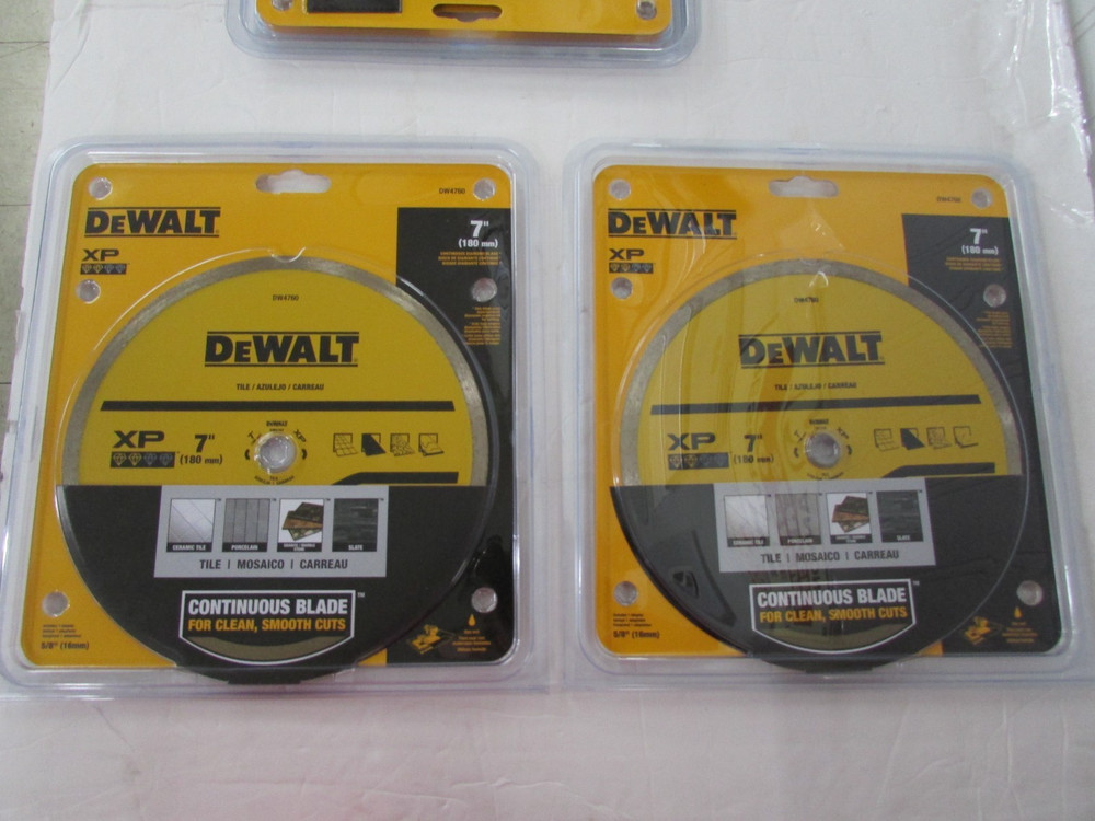 Dewalt Diamond Blade Continuous Rim XP 7" 2TOTAL DW4760 *New*