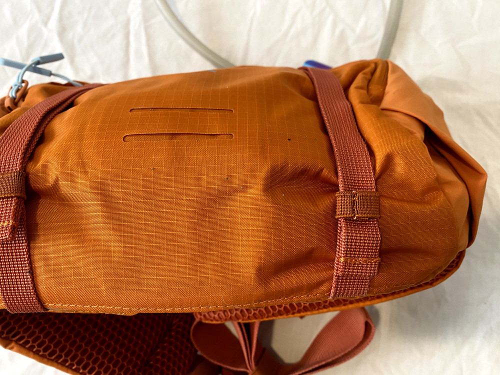 Hydro Flask 5 L Down Shift Hydration Hip Pack- Bronze