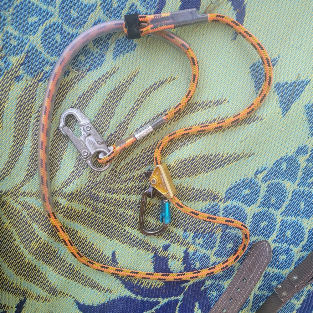 lineman climbing gear bashlin belt and secondary. Buckingham fall restrictor