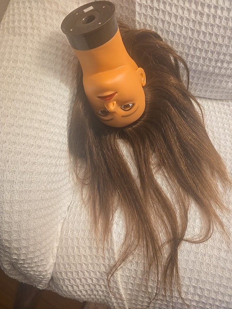 Mannequin Head Brown For Student Trainer
