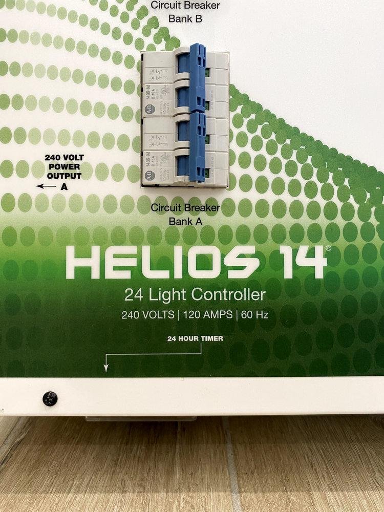 TITAN CONTROLS HELIOS 14 – 24 Grow Light Controller with Timer