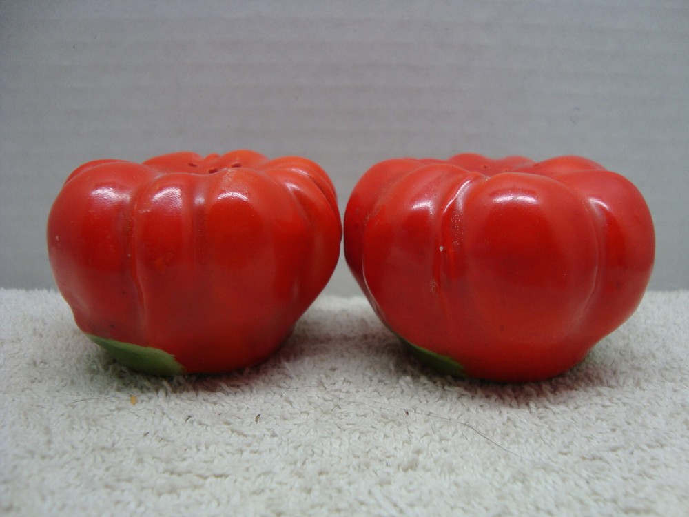 Hand painted red tomato shape salt & pepper shaker set.