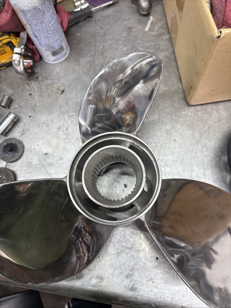 mercruiser propeller stainless