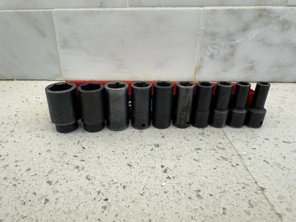 Mac Tools 10-PC. 1/4" Drive SAE Intermediate Impact Socket Set - 6-PT.