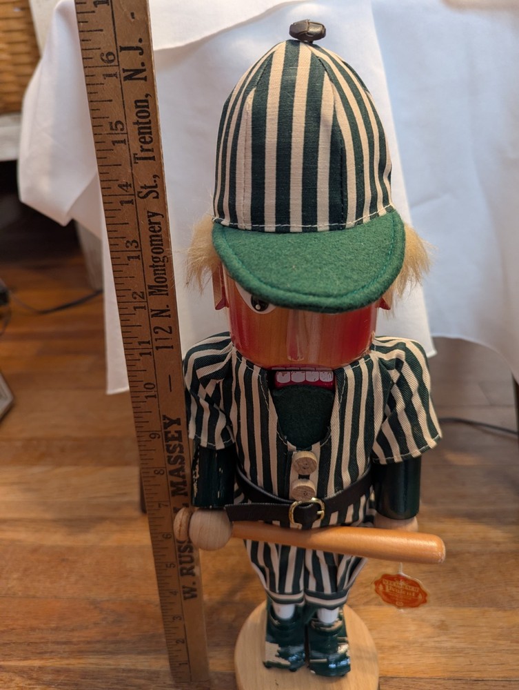 Steinbach German Nutcracker, Baseball - please read