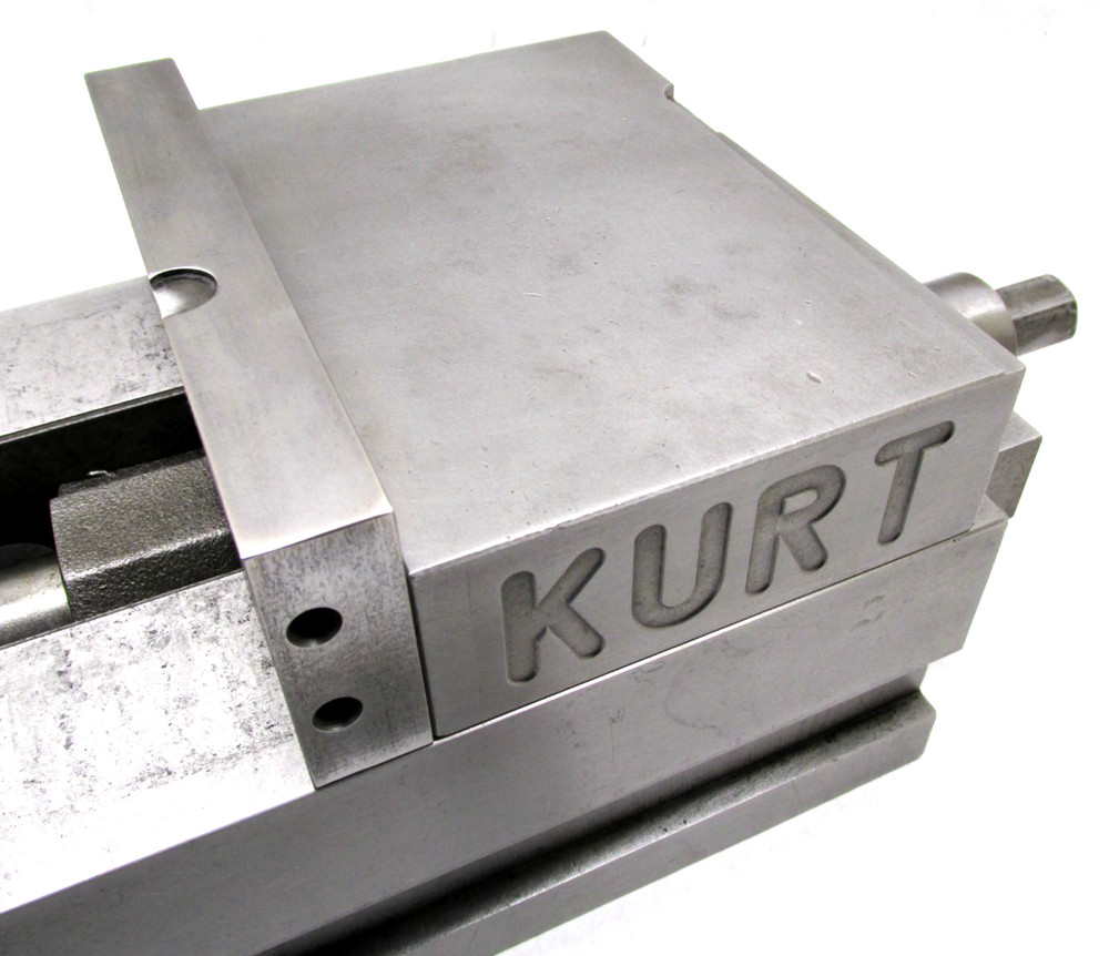 KURT 6" ANGLOCK DOUBLELOCK CNC MACHINE VISE w/ JAWS & HANDLE - #DL600A