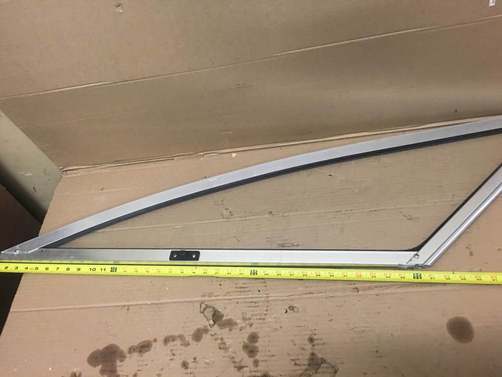 2002 Marada 18' Glass Windshield Left Side