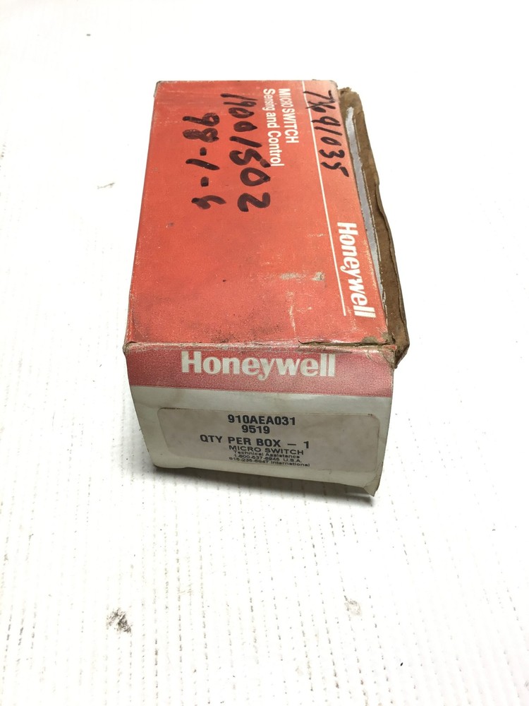 Honeywell 910AEA031 Micro Switch Rotary Switch Operator 1 Watt Max 